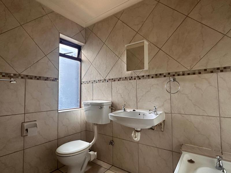 2 Bedroom Property for Sale in Strand Central Western Cape